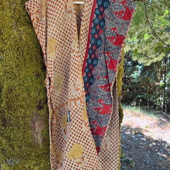 Kantha Bae Vintage Cotton Ruana - Picture 9 of 13